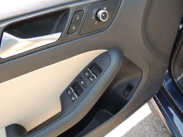 2013 Volkswagen Jetta 